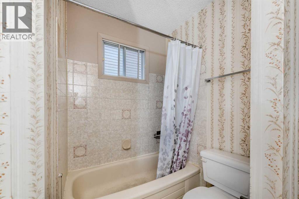 41 Edgeford Way Nw Property Photo 20