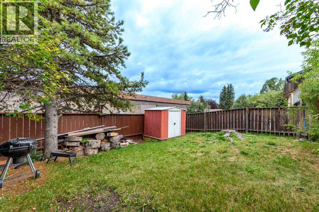 41 Edgeford Way Nw Property Photo 32