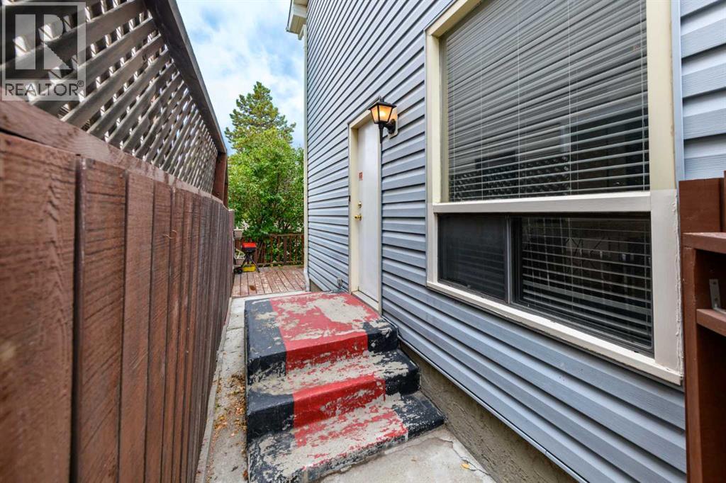 41 Edgeford Way Nw Property Photo 34