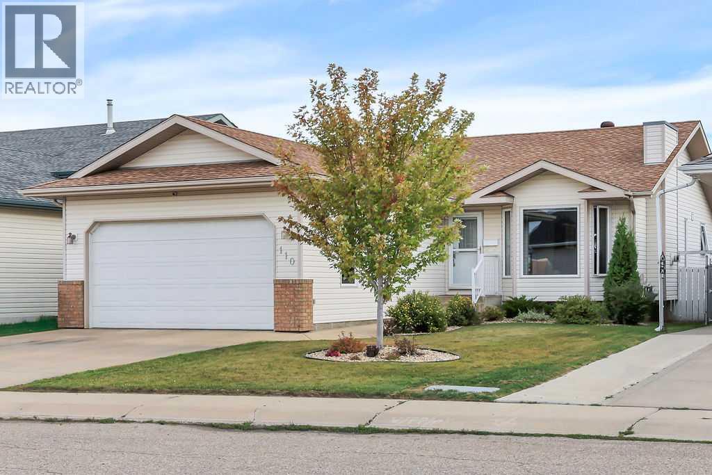 110 Lord Close Property Photo 1