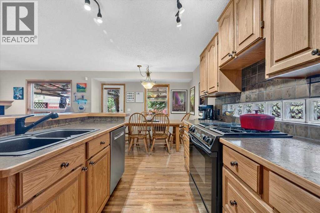 1012 Cranston Drive Se Property Photo 15