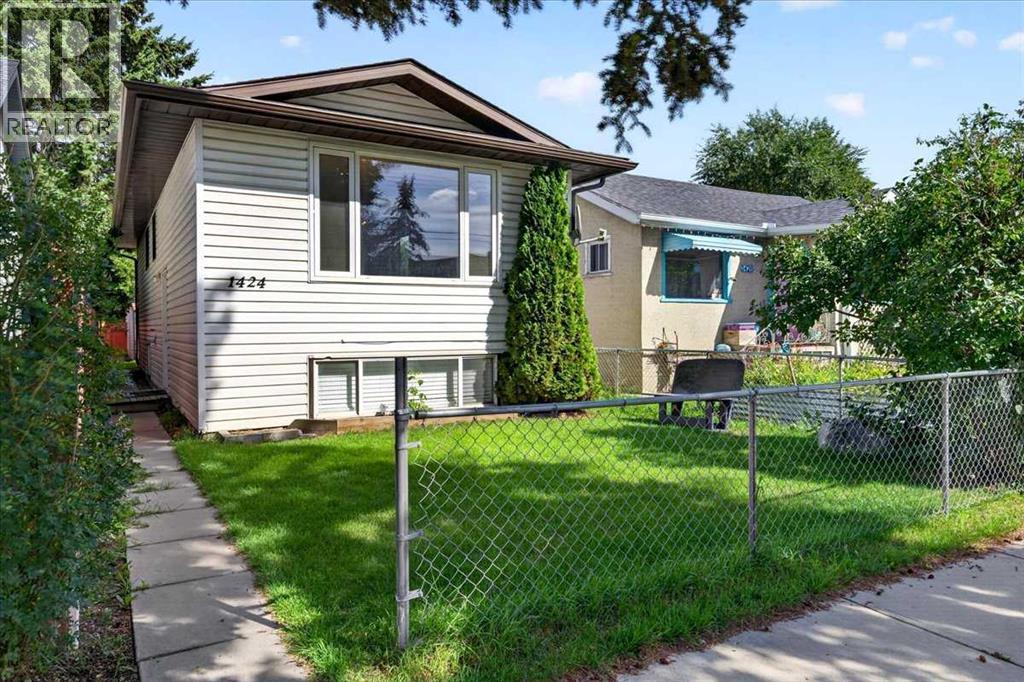 1424 11 Avenue SE Property Photo 1