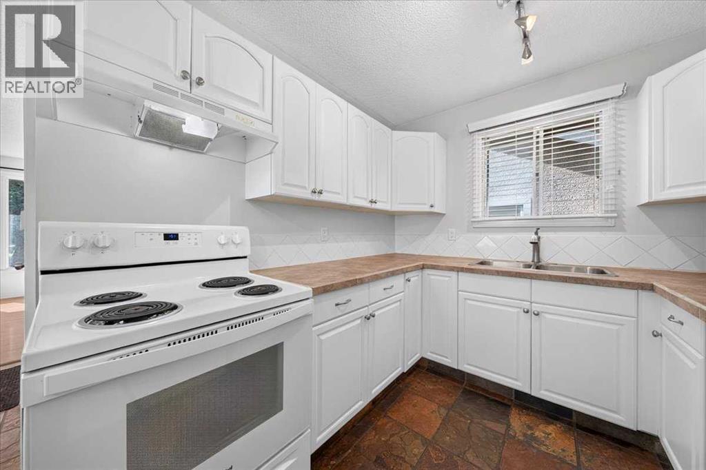1424 11 Avenue Se Property Photo 6