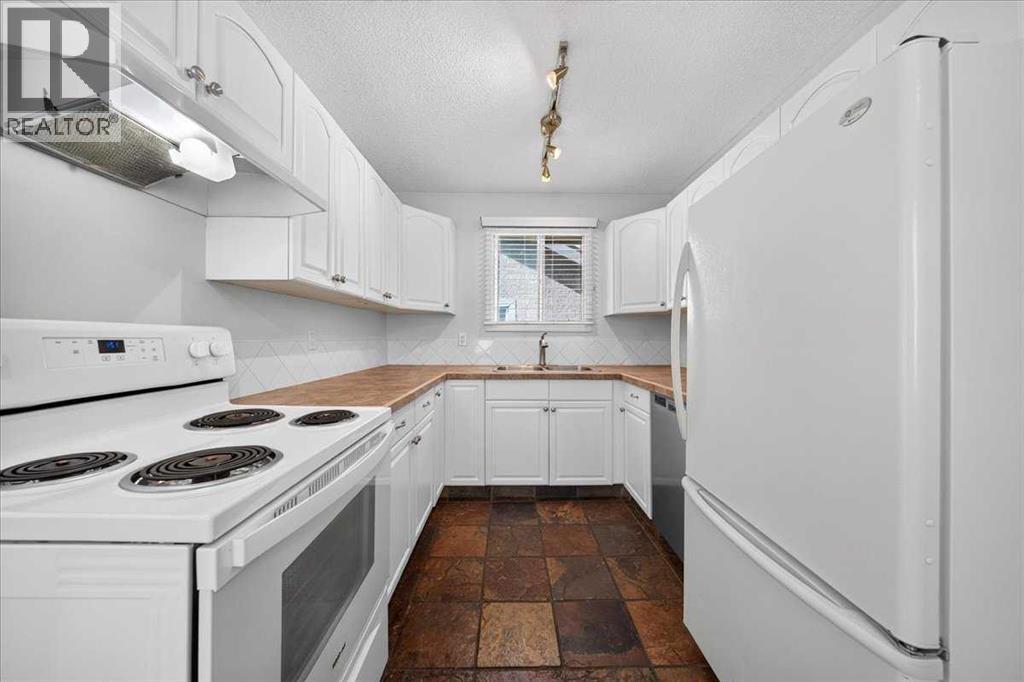 1424 11 Avenue Se Property Photo 9