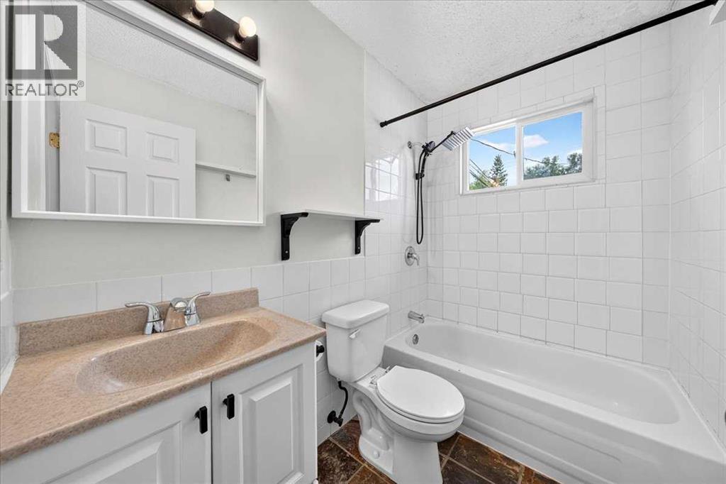 1424 11 Avenue Se Property Photo 17