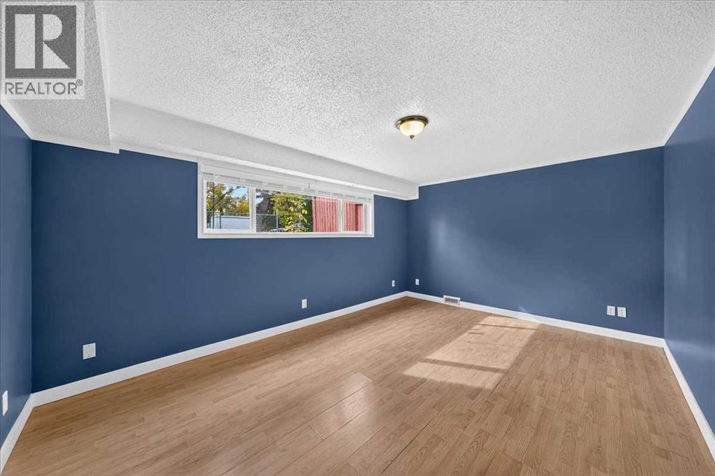 1424 11 Avenue Se Property Photo 23