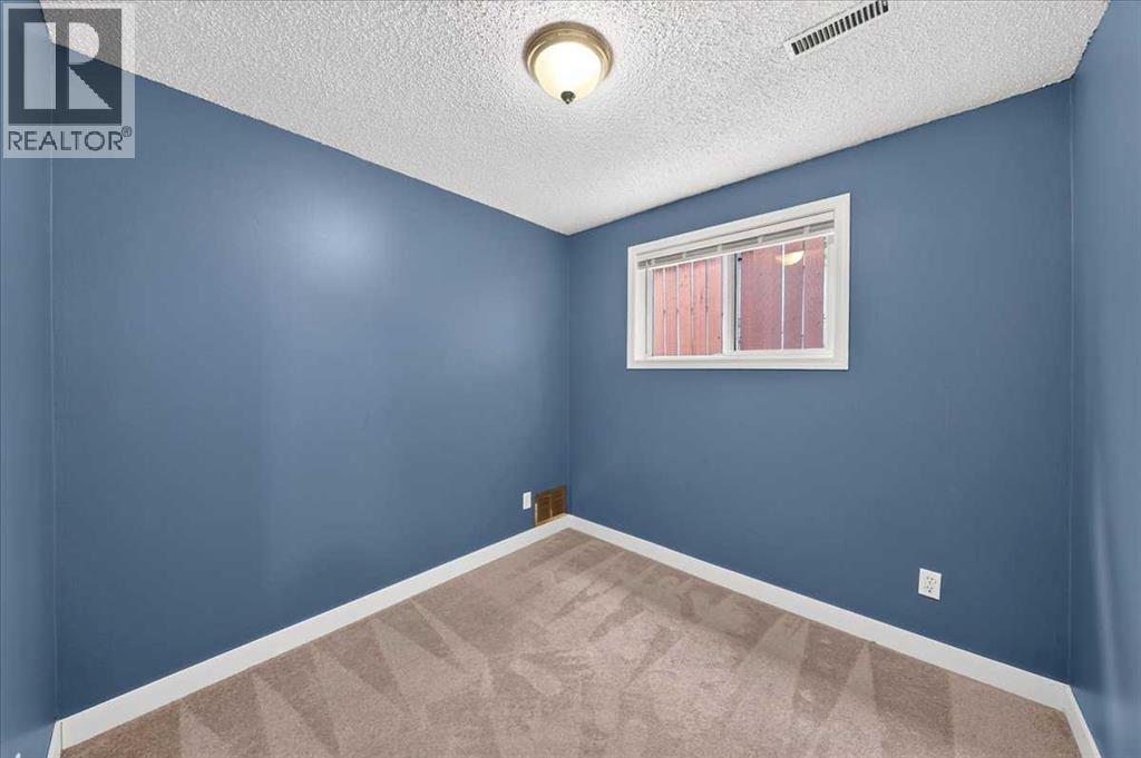 1424 11 Avenue Se Property Photo 28