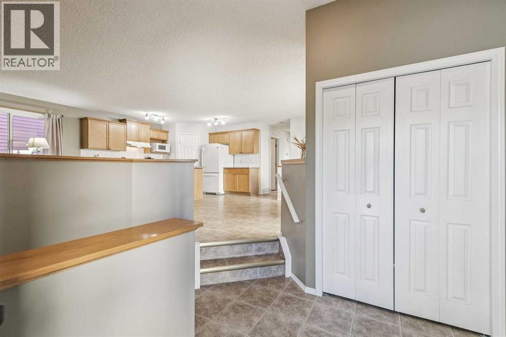 13 Evansbrooke Way Nw Property Photo 2