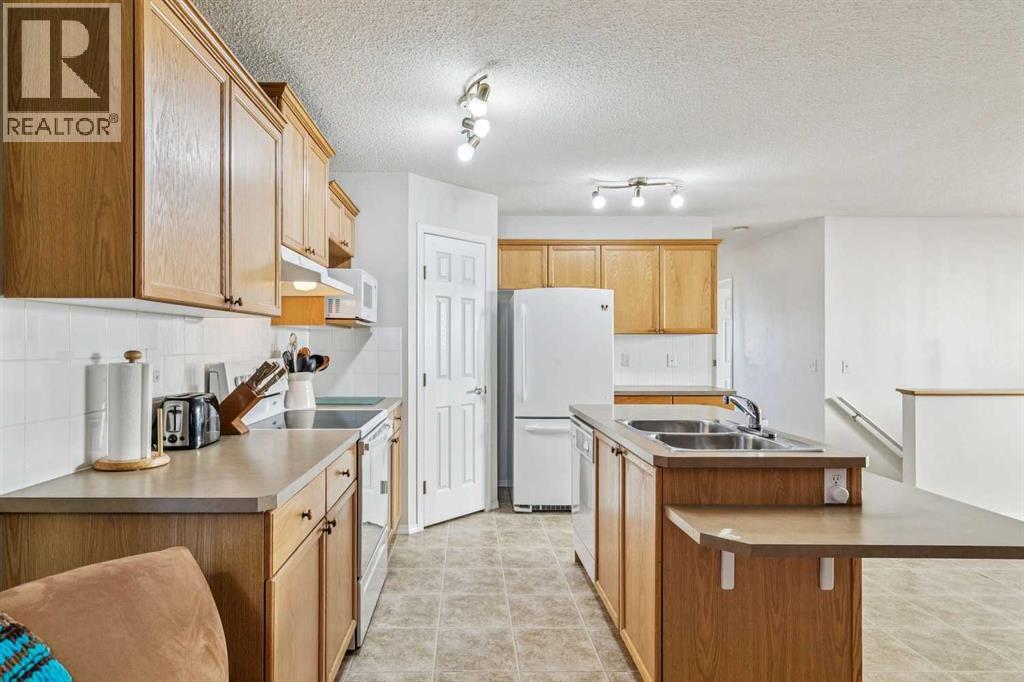 13 Evansbrooke Way Nw Property Photo 7