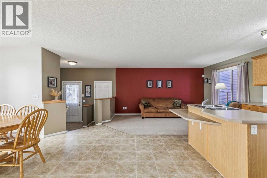 13 Evansbrooke Way Nw Property Photo 11