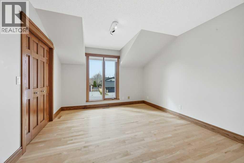 1216 Varsity Estates Drive Nw Property Photo 19