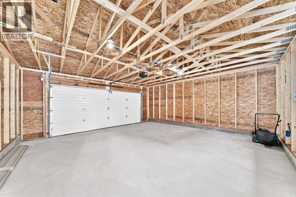 114 Evansdale Link Nw Property Photo 38