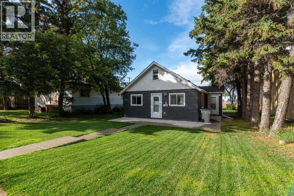 5412 51st Street Property Photo 1