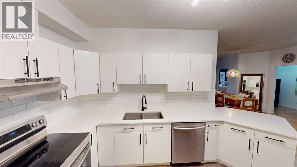 138 18 Avenue Southeast Property Photo 3