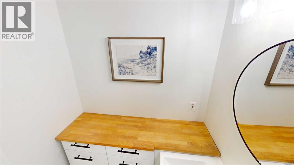 138 18 Avenue Southeast Property Photo 23
