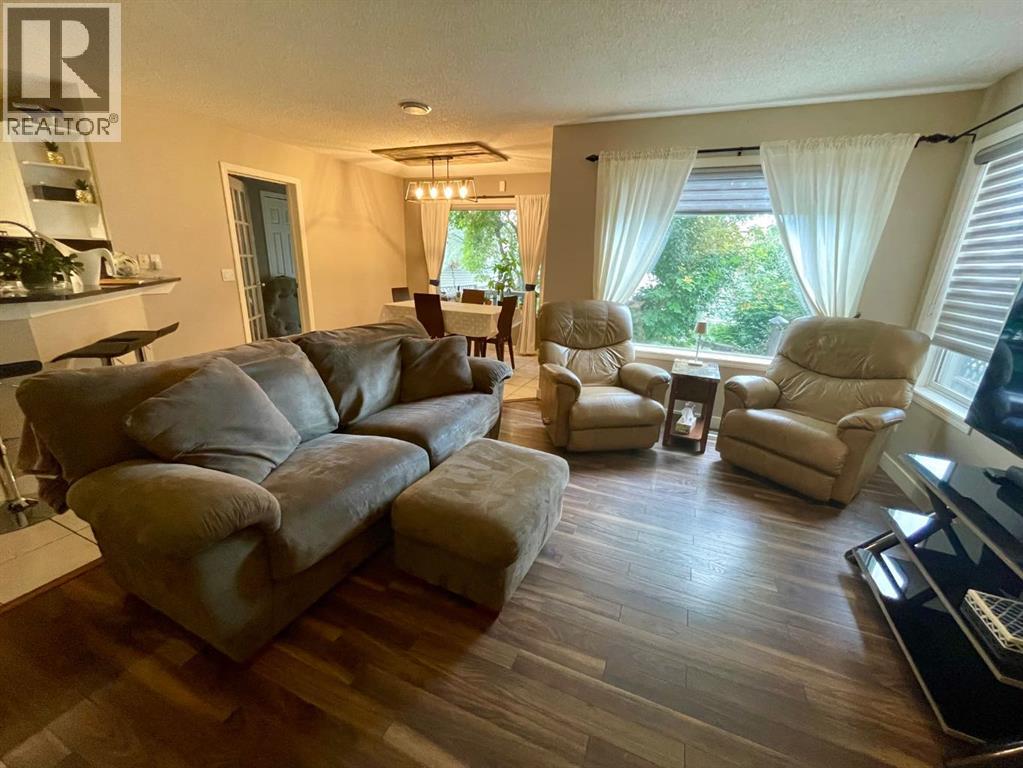 10 Elgin Drive Se Property Photo 7