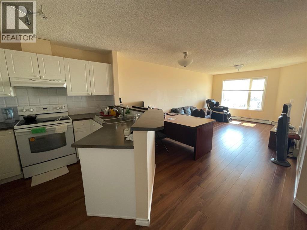 950 Arbour Lake Road Northwest Property Photo 11
