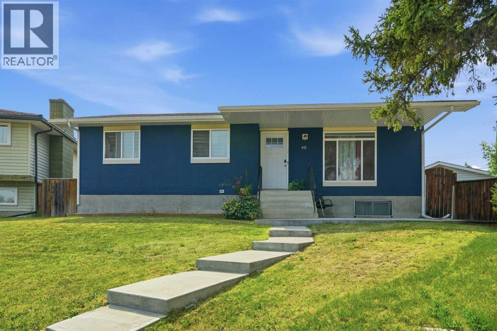 40 Penworth Place Se Property Photo 1