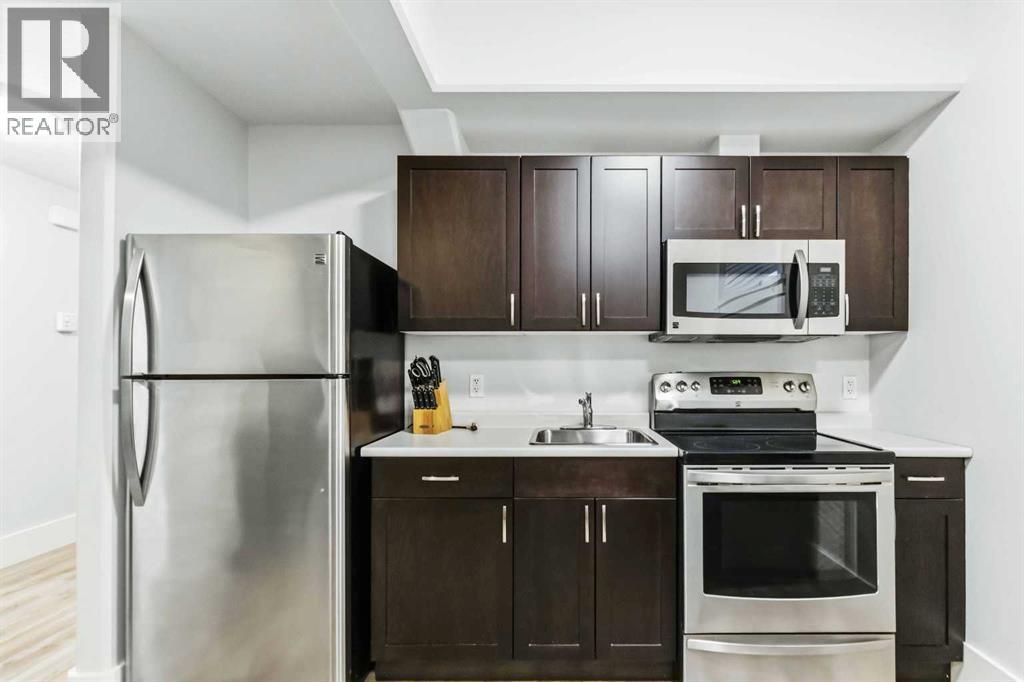 136 Comeau Crescent Property Photo 32