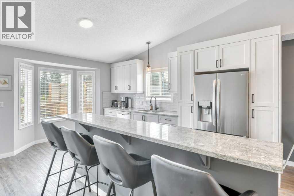 303 Strathaven Drive Property Photo 20