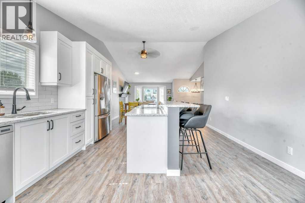 303 Strathaven Drive Property Photo 22