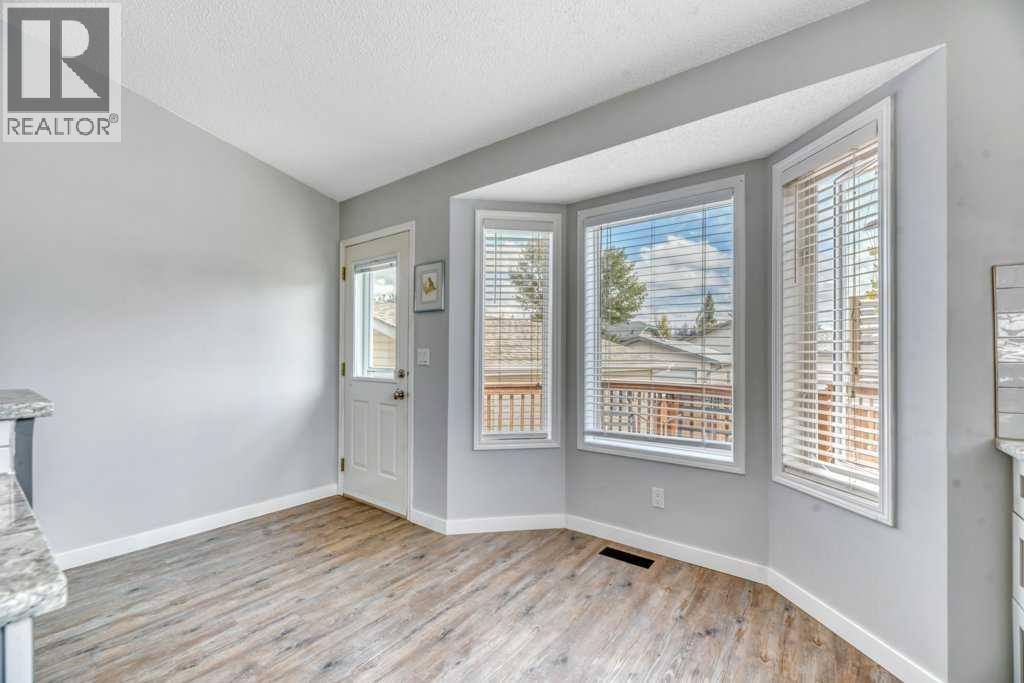 303 Strathaven Drive Property Photo 24