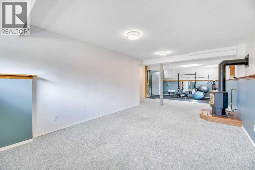 303 Strathaven Drive Property Photo 35