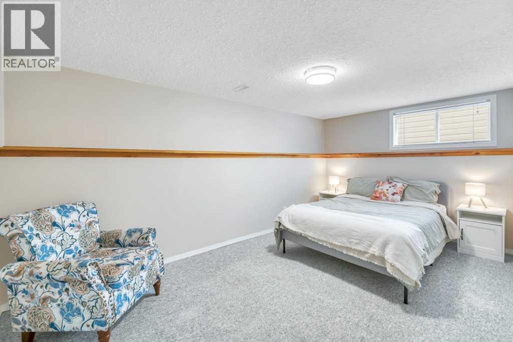 303 Strathaven Drive Property Photo 39