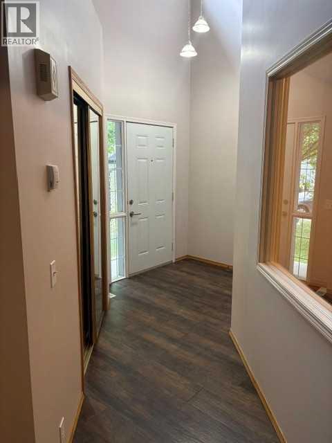 140 Tuscany Ridge View Nw Property Photo 4