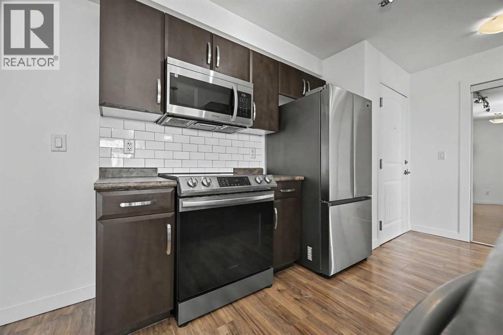 9120 96 Avenue Property Photo 3