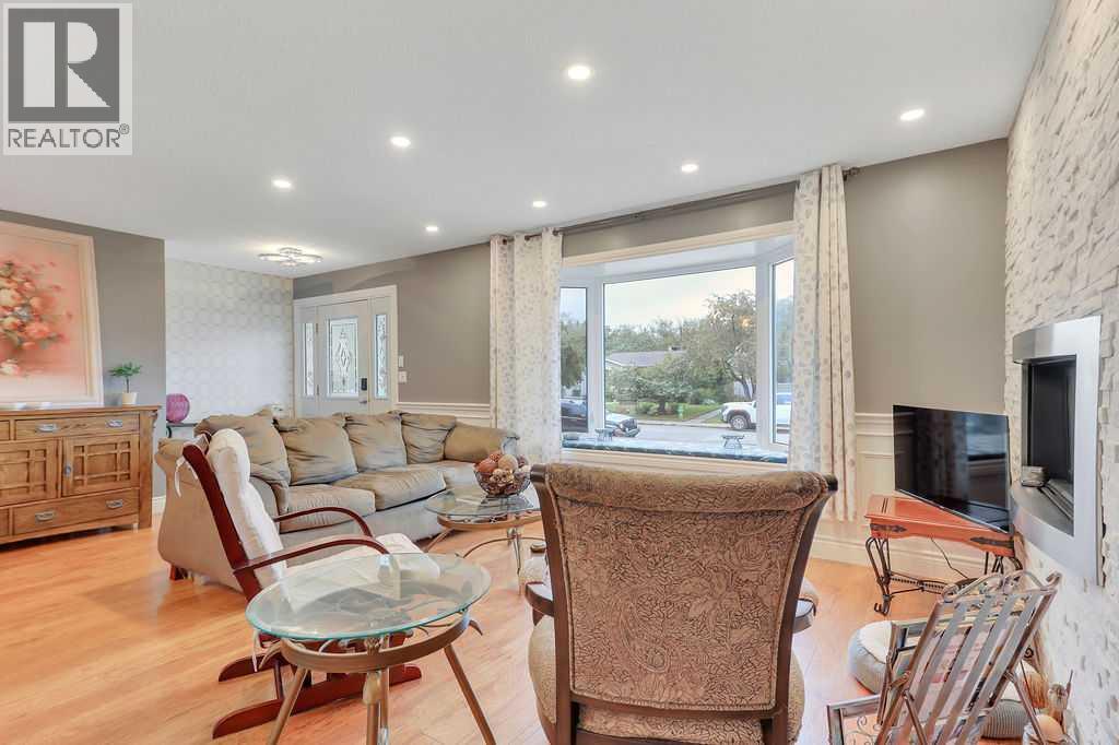 3318 41 Avenue Property Photo 5