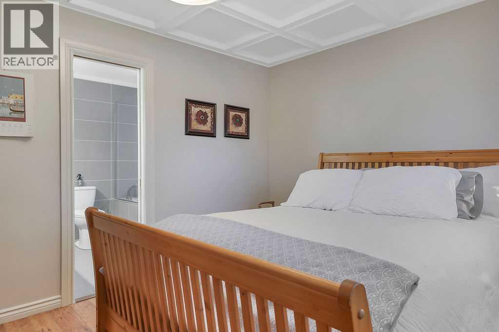 3318 41 Avenue Property Photo 15