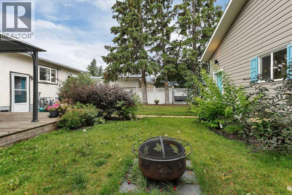 3318 41 Avenue Property Photo 34