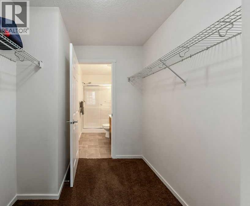 215 Legacy Boulevard Southeast Property Photo 15