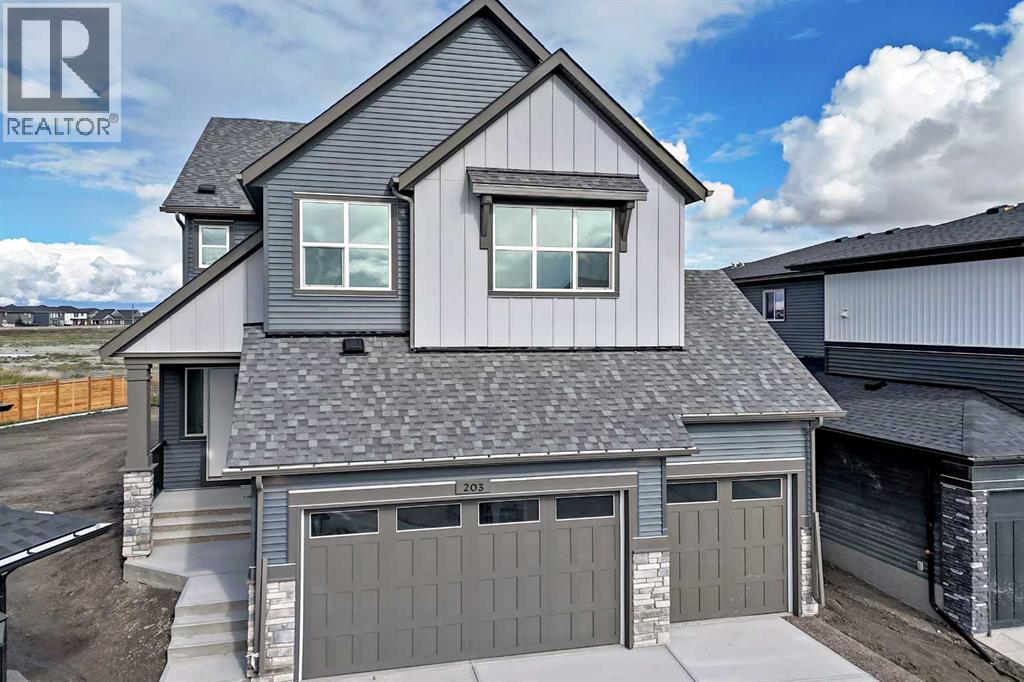203 Langwell Common Se Property Photo 1