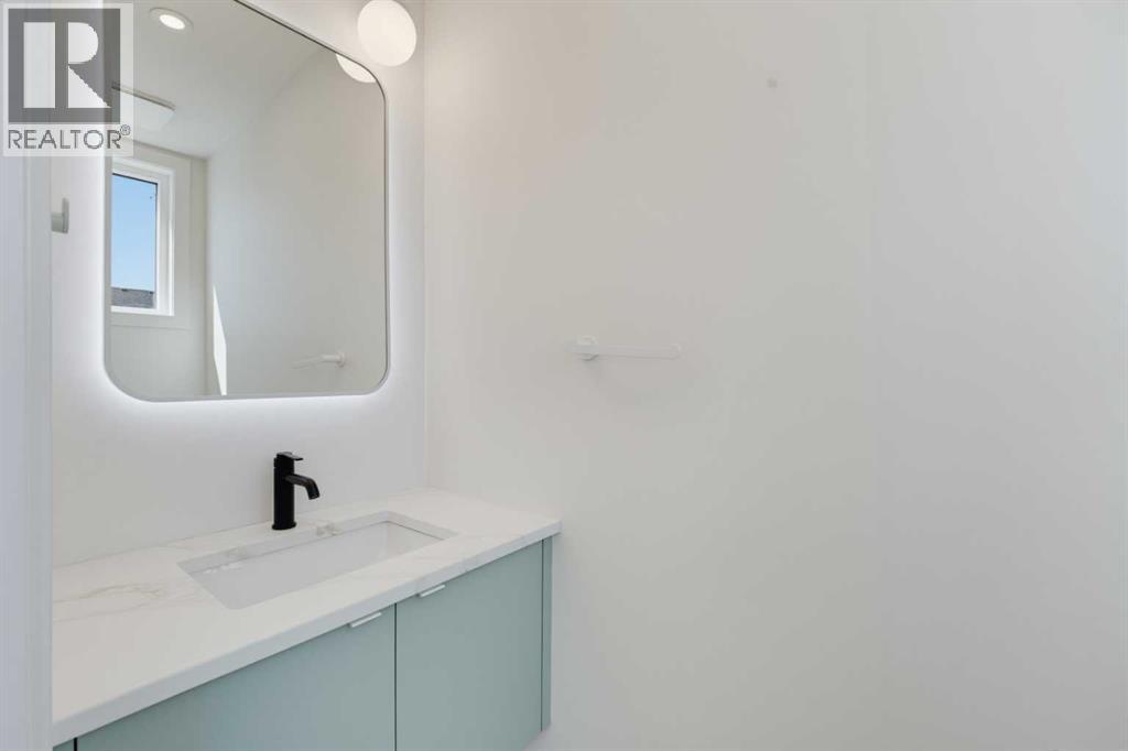 242 Greystone Boulevard Property Photo 7