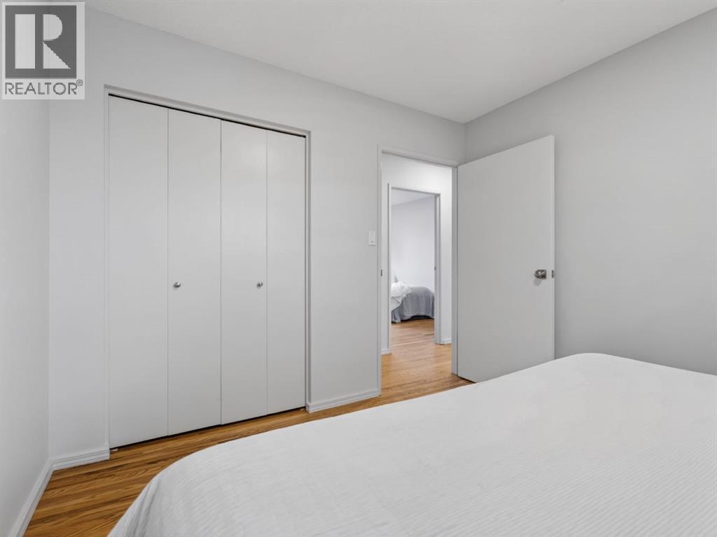 847 Raynard Crescent Se Property Photo 22