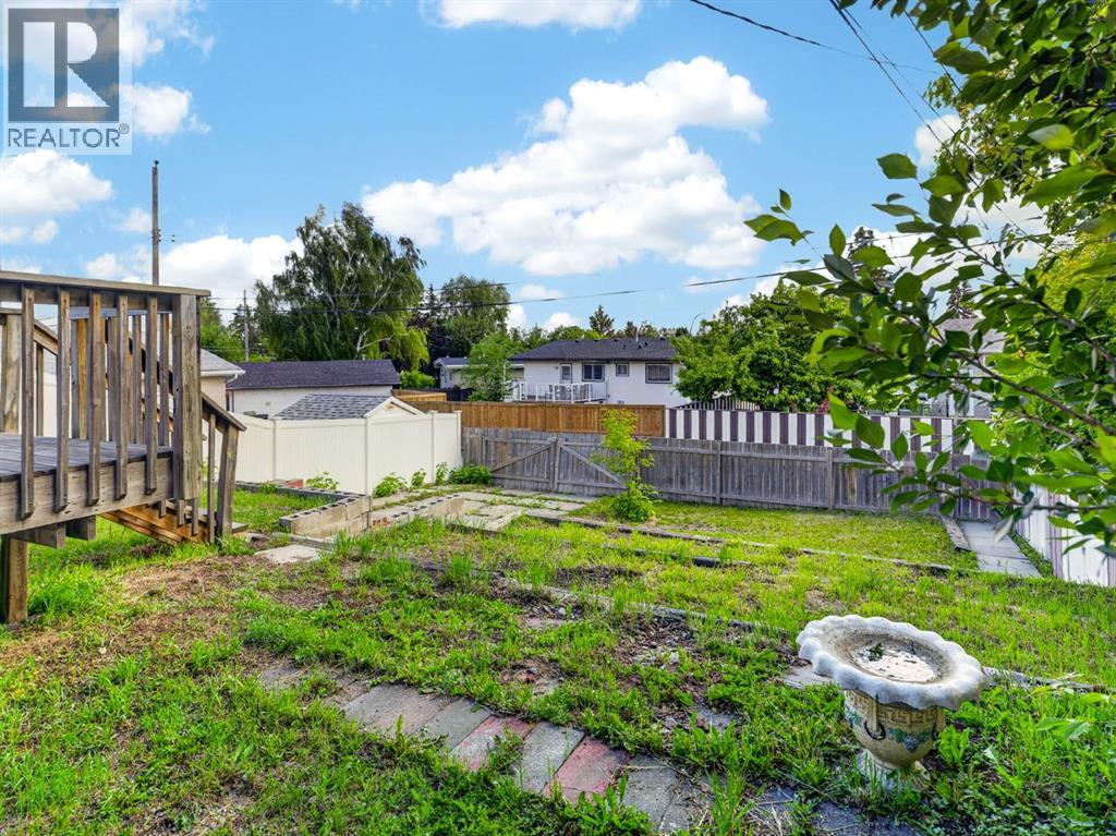 847 Raynard Crescent Se Property Photo 33