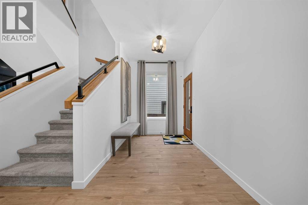 4372 Fairmont Gate S Property Photo 5