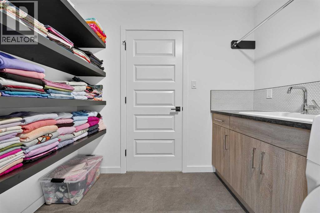 4372 Fairmont Gate S Property Photo 42