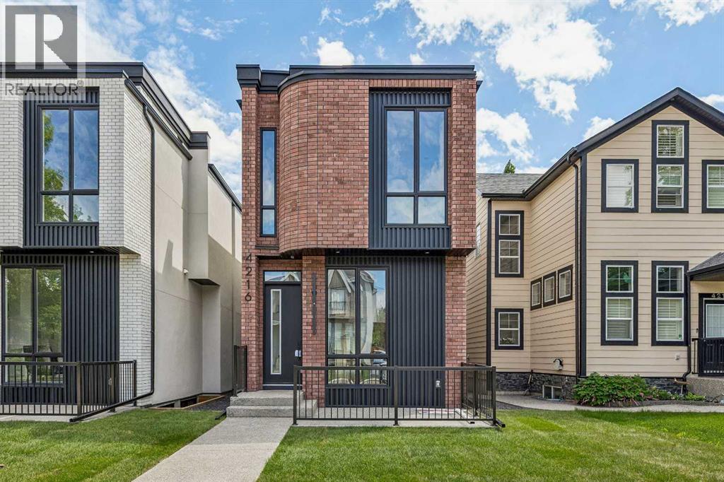 4216 16 Street SW Property Photo 1