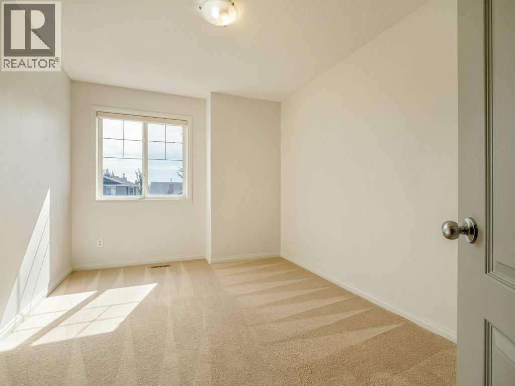 269 Keystone Lane W Property Photo 18