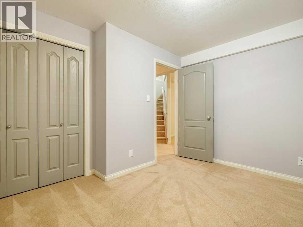 269 Keystone Lane W Property Photo 21