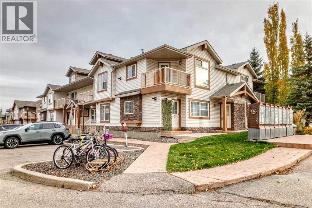 20 Panatella Landing Northwest Property Photo 1