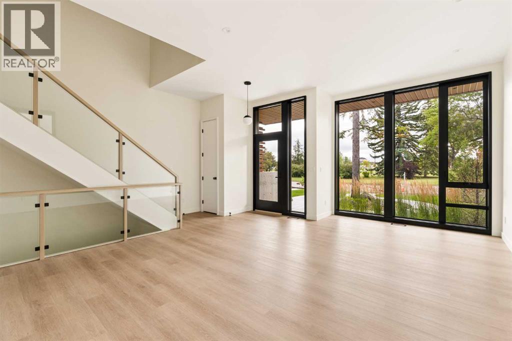 3c Willow Crescent Sw Property Photo 7