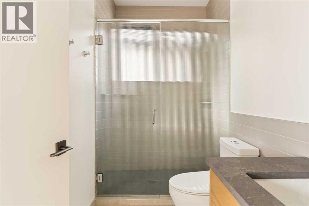 3c Willow Crescent Sw Property Photo 41