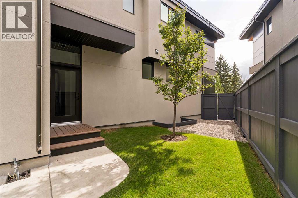 3c Willow Crescent Sw Property Photo 44