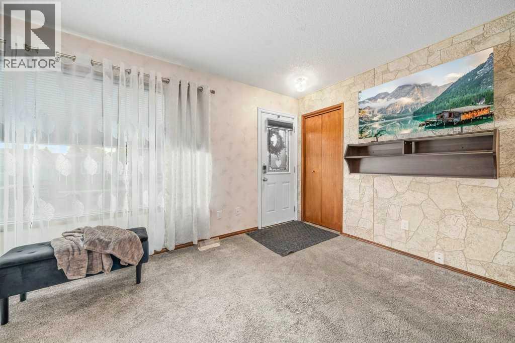 29 Cairns Way Se Property Photo 5