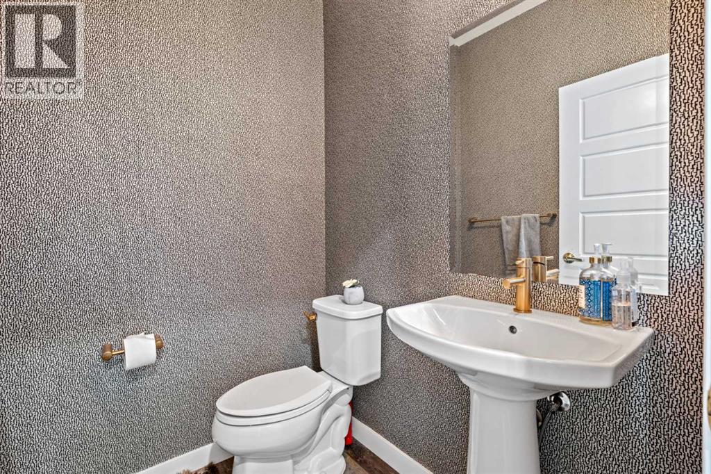 22 Howse Mount Ne Property Photo 24