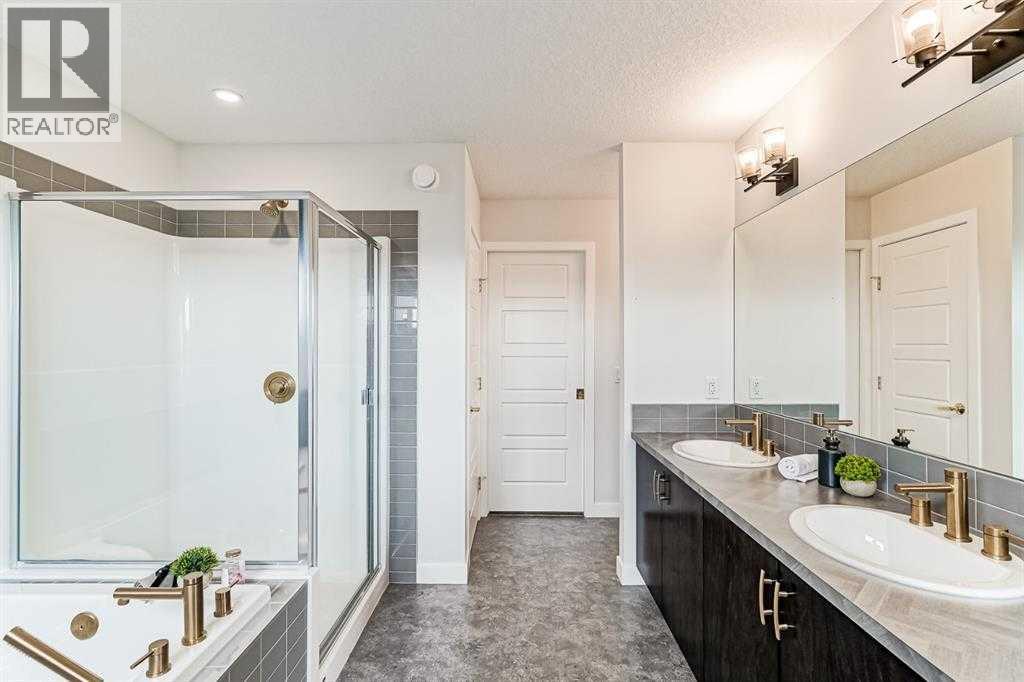 22 Howse Mount Ne Property Photo 48